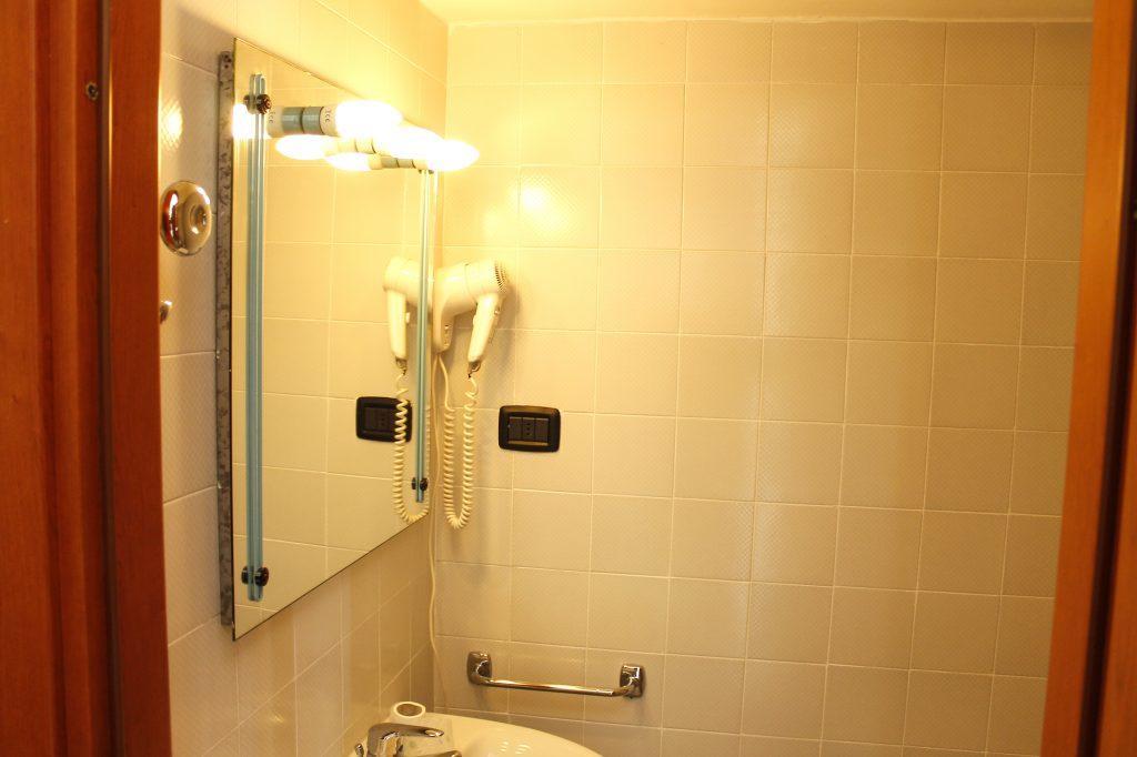 Aquam Albergo Acqui Terme Exteriör bild